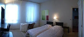 ***** Bed and Breakfast Design B&B Logidenri Γάνδη Βέλγιο